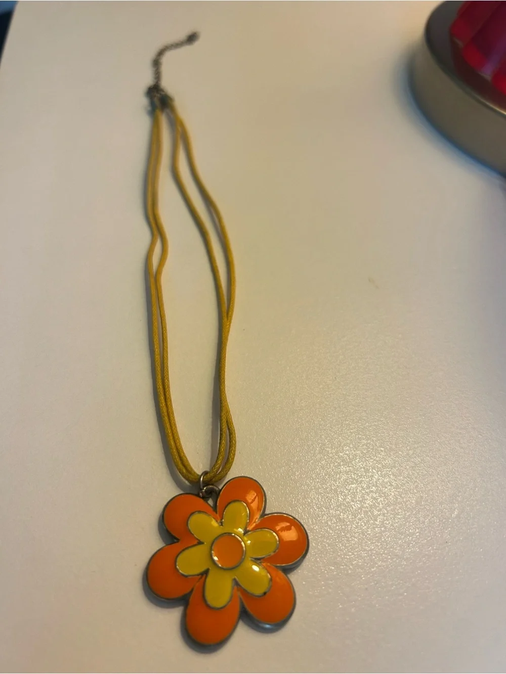 Vintage Yellow and Orange Flower Pendant Necklace - Women Accessories
